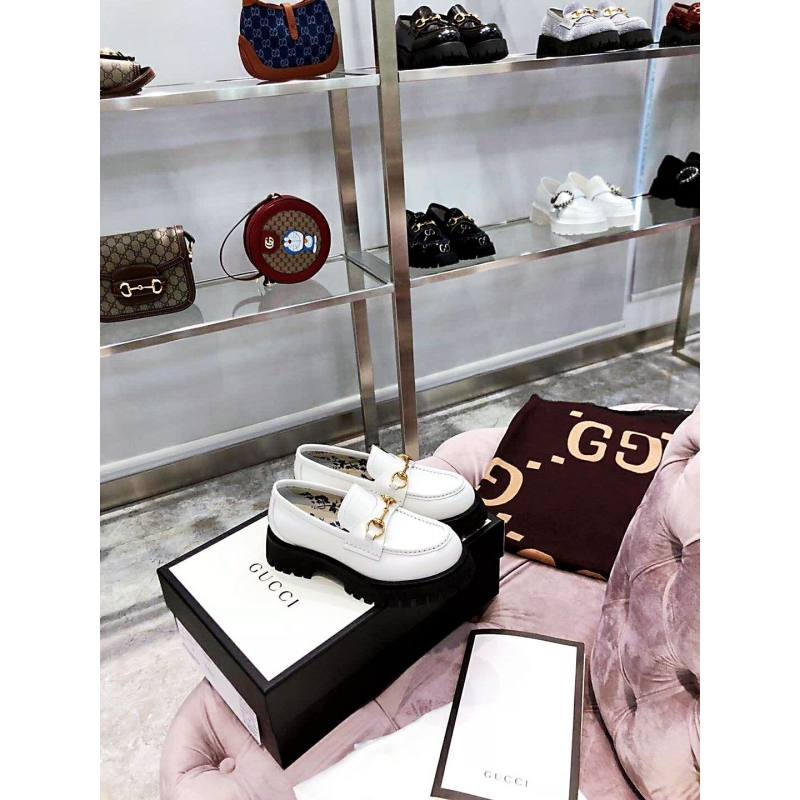 G*u*i leather shoes